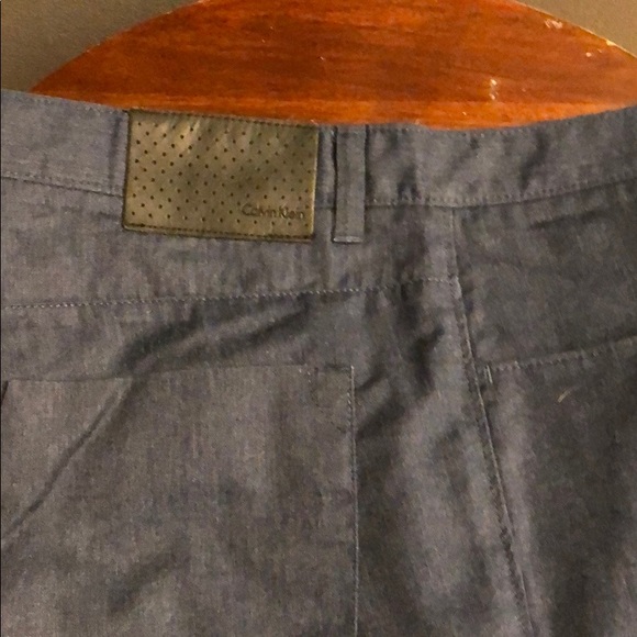 Calvin Klein - Picture 2 of 3